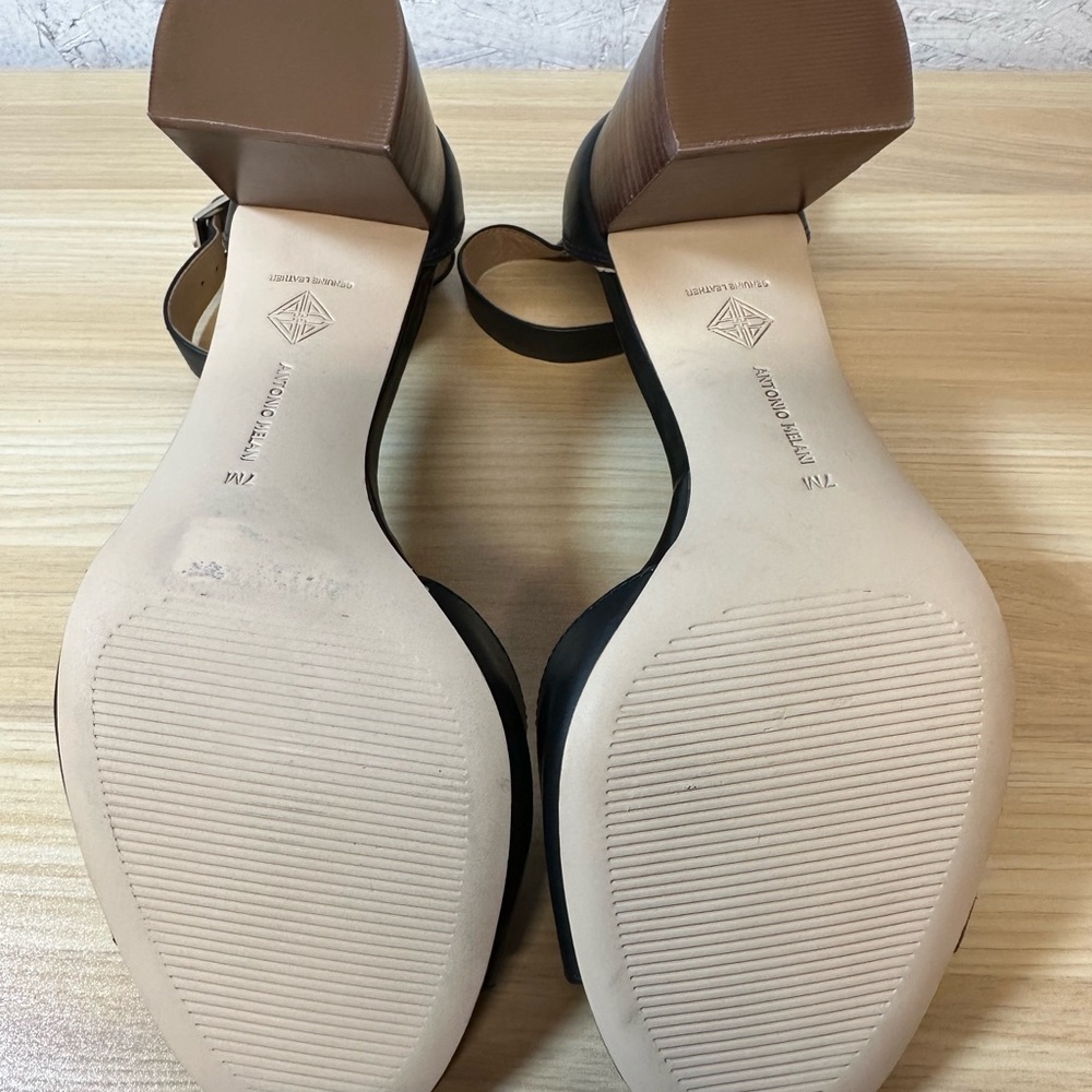 ANTONIO MELANI Black Leather Block Heel Sandals - Picture 7 of 10